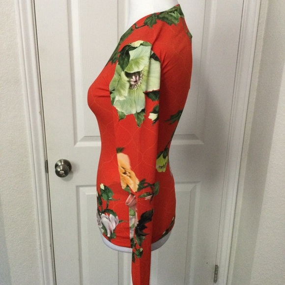 Preen Red Lotus Flower Xandria Stretch Top Size XS - Picture 5 of 11